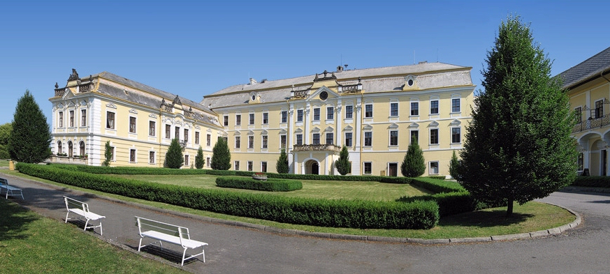 Sporck Castle Lysa nad Labem